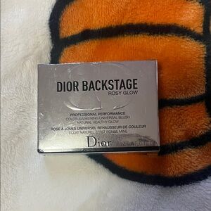 Dior Backstage Rosy Glow Universal Blush